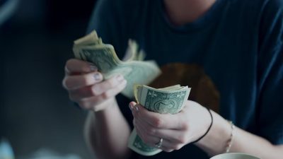 Cara Mengatur Uang Gaji 2 Juta
