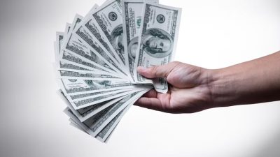 Syarat Menukar Uang Asing di Bank BRI Langsung Cair