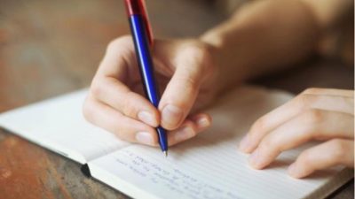 10 Contoh Surat Pribadi dan Cara Buat yang Benar